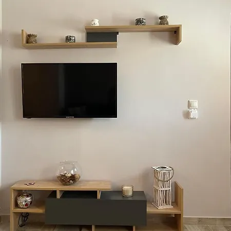 Belle Epoque Apartment Lixouri